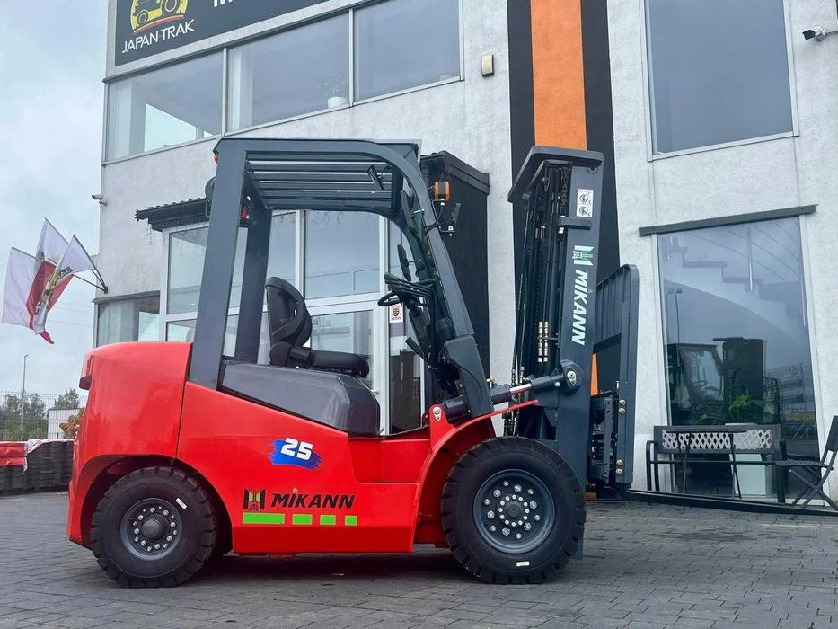 Wózek Widłowy 2,5T MIKANN, Maszt 4.5m,Triplex, Diesel Półkabina – zdjęcie 4