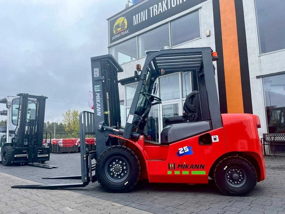 Wózek Widłowy 2,5T MIKANN, Maszt 4.5m,Triplex, Diesel Półkabina – zdjęcie 3
