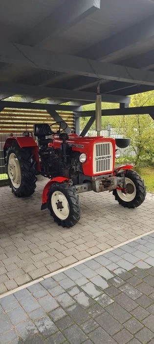 URSUS C-330M 1992