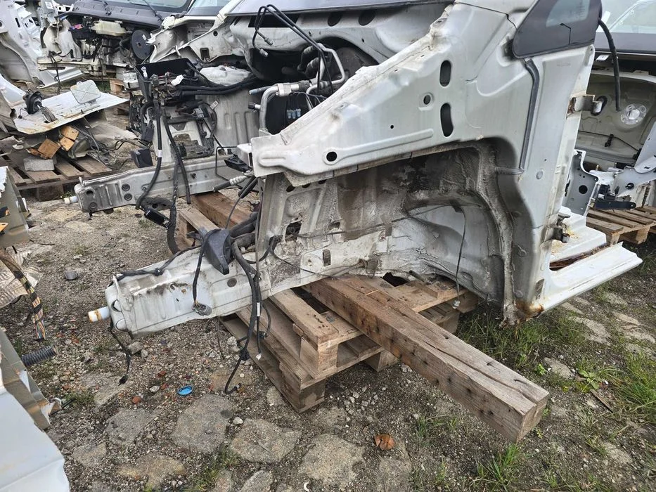 Ćwiartka Podłużnica Lewa Prawa Przednia Mercedes Vito W447 MV31611 – zdjęcie 3