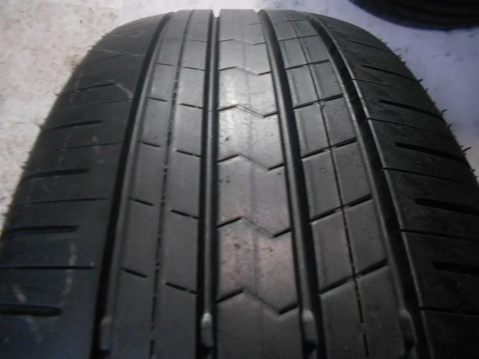 Opona Pojedynka 235/60R18 Falken Ziex Ze310A Ecorun Dot 1323 7Mm – zdjęcie 2