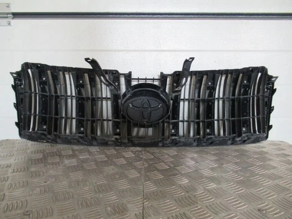 Grill Atrapa Toyota Land Cruiser Prado J150 2009 – zdjęcie 6