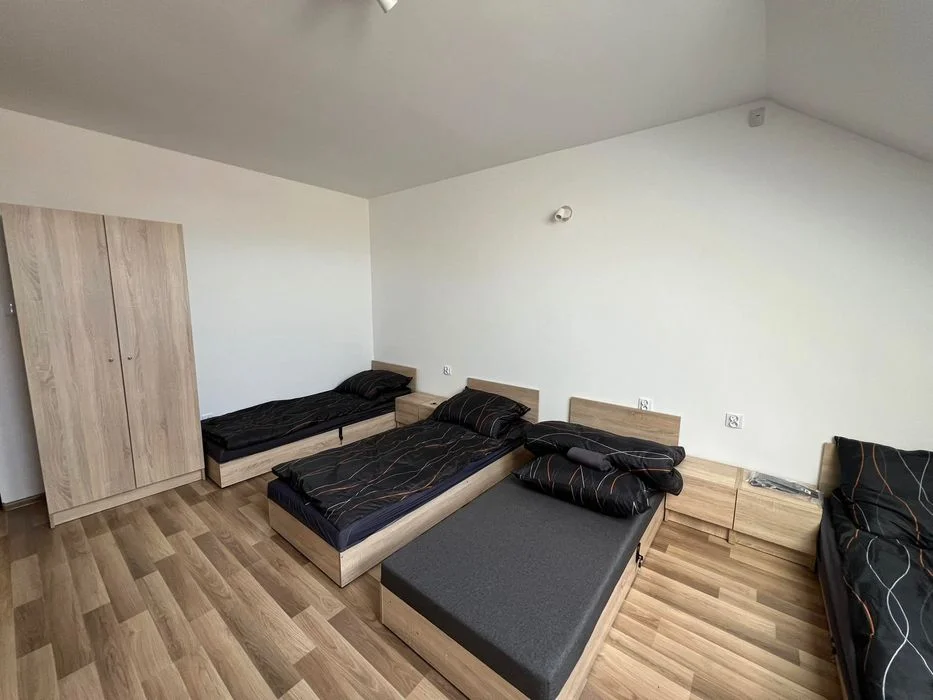 Domy Kwatery Pracownicze w Całym Krakowie Prawdziwa Cena Tylko Cały hostel Tylko noclegi długoterminowe – zdjęcie 7
