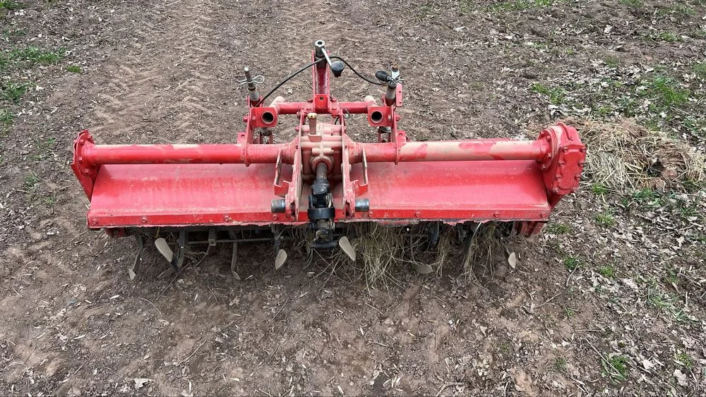 Iseki TA210F 4x4 z gleboglyzarak – zdjęcie 6