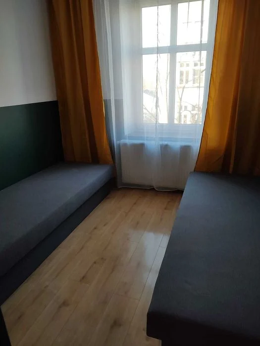 10 Zabrze Centrum - Kwatera pracownicza 8 osób 5 pokoi PARKING TV – zdjęcie 5