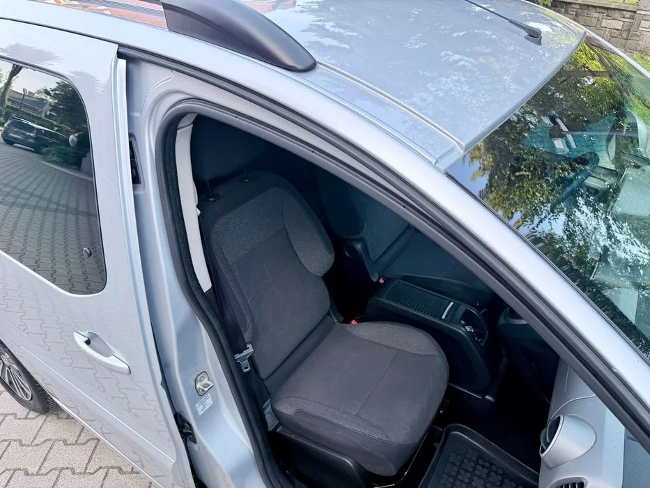 Peugeot Partner 1.6 HDi Lift LED Osobowy Kamera Cofania Nawigacja – zdjęcie 6