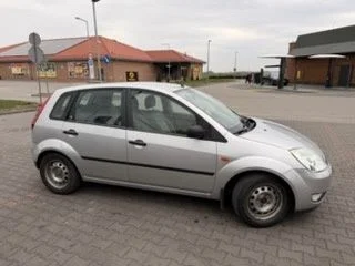 Ford Fiesta z hakiem – zdjęcie 2