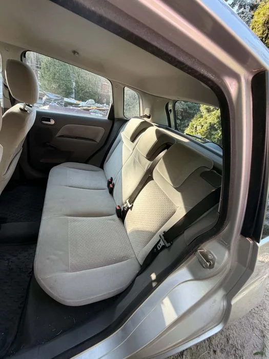 Ford Fiesta z hakiem – zdjęcie 8