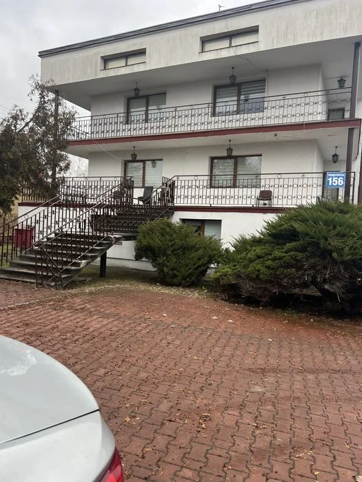 Dom dla pracownikow .Hostel. Noclegi . Bez kaucja.Dla paru.Rodziny