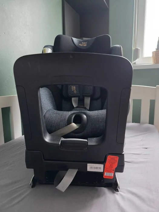 Fotelik dziecięcy z bazą Britax Romer fotelik Dualfix M i-Size – zdjęcie 7