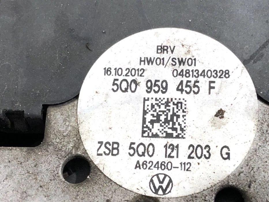 Wentylator Chłodnicy Vw Golf Vii 1.6 105Km 5Q0959455F – zdjęcie 4