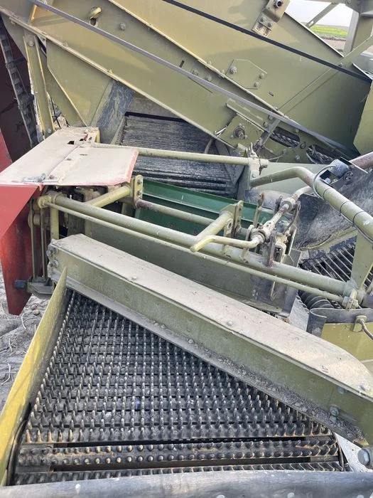 Sprzedam kombajn ziemniaczany Bergmann k100 – zdjęcie 6