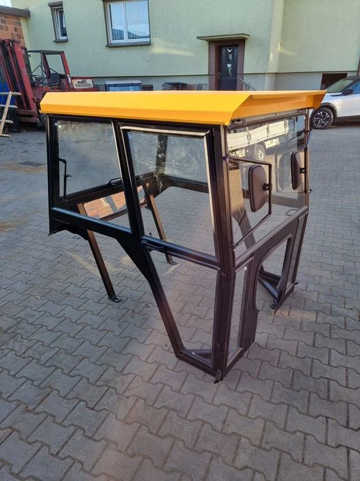 Kabina ciągnikowa C-360 C360 Kabina c330 c360 MF-255 – zdjęcie 3