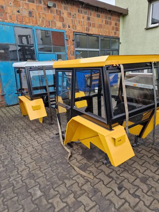 Kabina ciągnikowa C360 C330 MF255 Kabina C 330 C 360 URSUS C-360 C-330 – zdjęcie 2