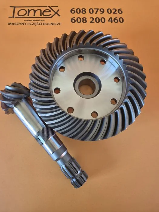 Atak 9x36 Wałek atakujący z kołem talerzowym Renault Claas 7701639284 110-14 110-54 113-12 113-14 120-14 120-54 133-14 133-54 145-14 145-54 155-54