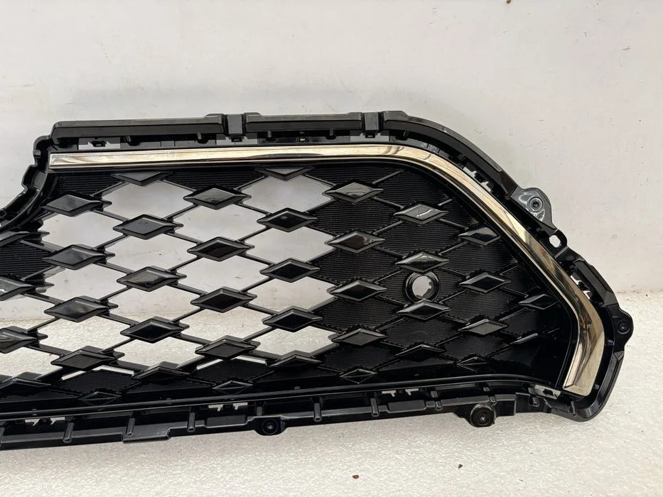 Toyota RAV4 V 5 18- Plug-in plug in grill atrapa kratka zderzaka przód listwa chrom grilla atrapy – zdjęcie 2