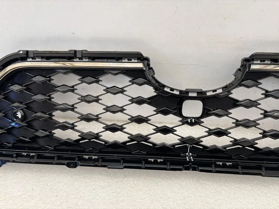 Toyota RAV4 V 5 18- Plug-in plug in grill atrapa kratka zderzaka przód listwa chrom grilla atrapy – zdjęcie 5