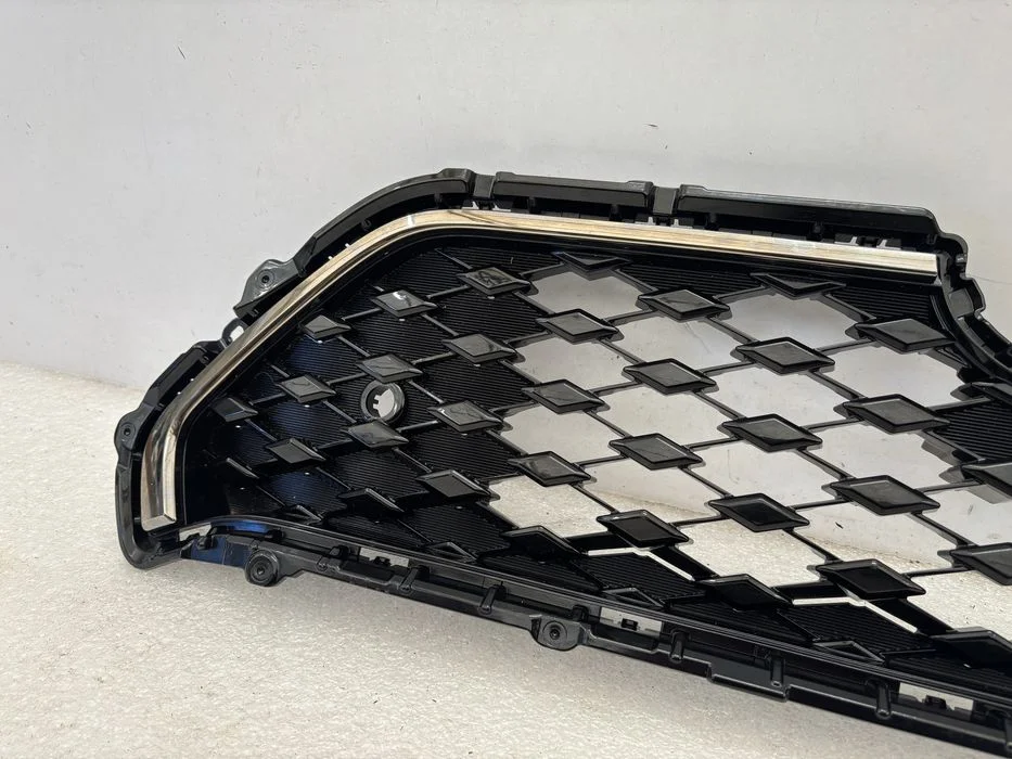 Toyota RAV4 V 5 18- Plug-in plug in grill atrapa kratka zderzaka przód listwa chrom grilla atrapy – zdjęcie 10