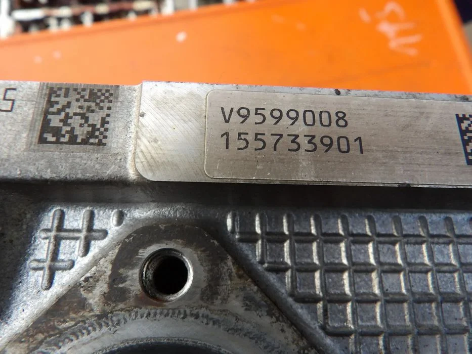 Bmw - F10 - B47 - 2.0 Diesel - Głowica - Demontaż - Europa - 155733901 – zdjęcie 6