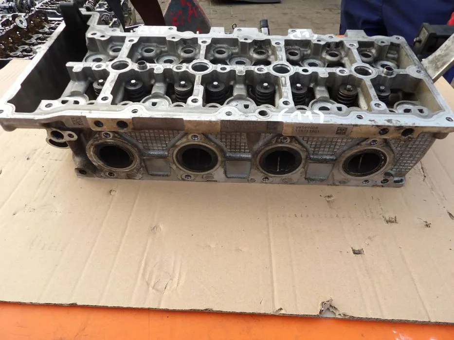 Bmw - F10 - B47 - 2.0 Diesel - Głowica - Demontaż - Europa - 155733901 – zdjęcie 3