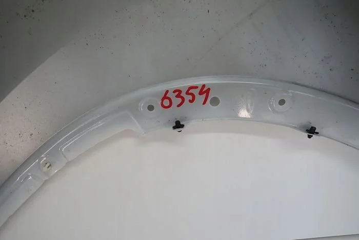 BMW X1 U11 22- błotnik prawy przedni przód – zdjęcie 10