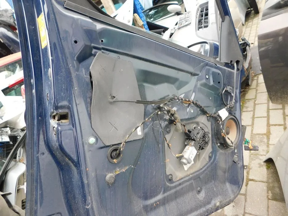 SKODA ROOMSTER PRAKTIK Z5Z5 LF5A drzwi lewe przód kompletne – zdjęcie 11