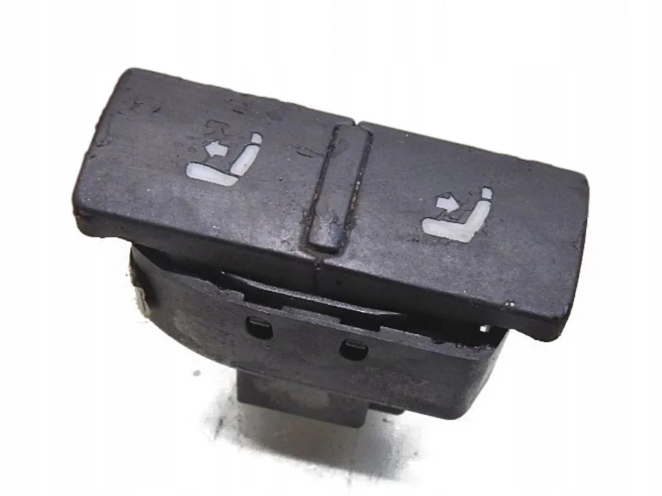 Przycisk Regulacji Kanapy Prawy Tył Audi A8 D3 4E1959785