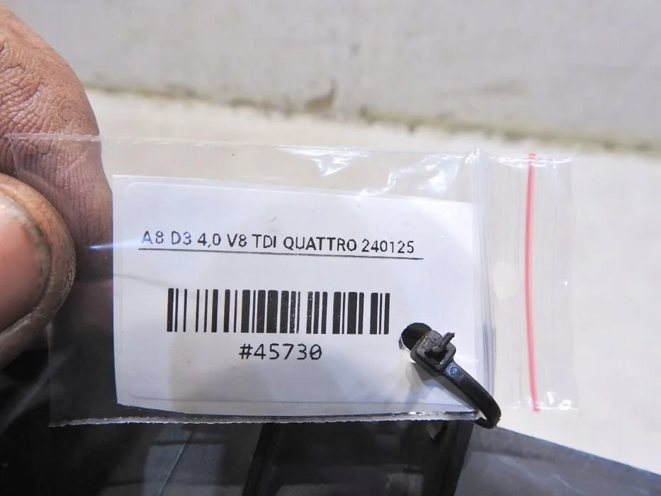 Obudowa Zbiorniczka Wyrównawczego Audi A8 D3 4.0 V8 Tdi 4E0121424A – zdjęcie 4