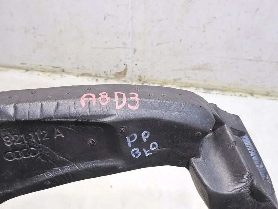 Wygłuszenie Błotnika Prawy Przód Audi A8 D3 4E0821112A – zdjęcie 2