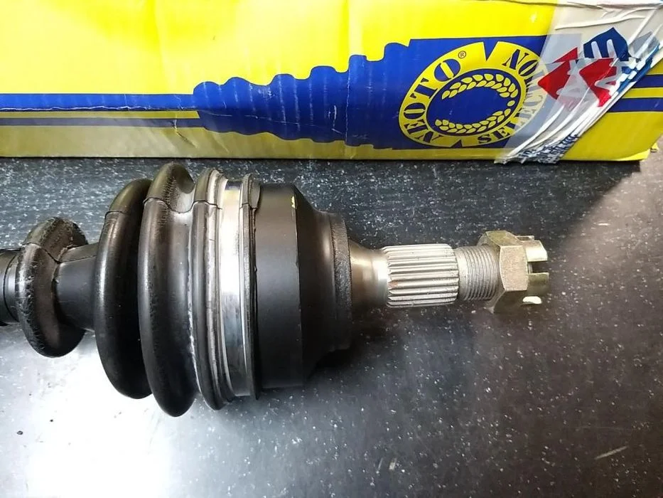 Półoś napędowa przód L 635mm CITROEN BERLINGO, C4, GRAND PICASSO PEUGEOT 307 1.4D-2.0D 08.00 – zdjęcie 2