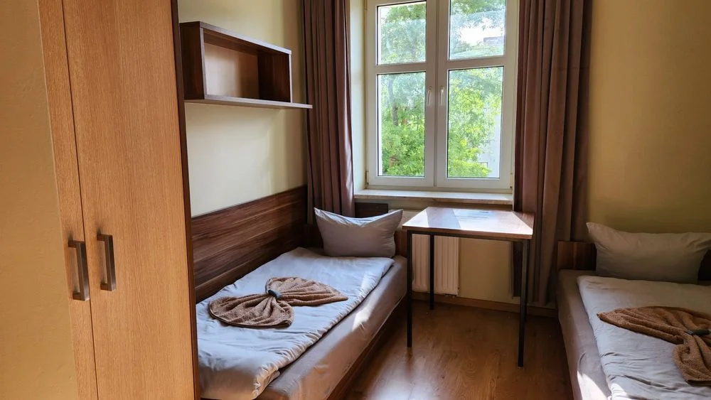 Pokój 2 osobowy nad morzem, tanie noclegi centrum Świnoujścia Rentumi Hostel – zdjęcie 9