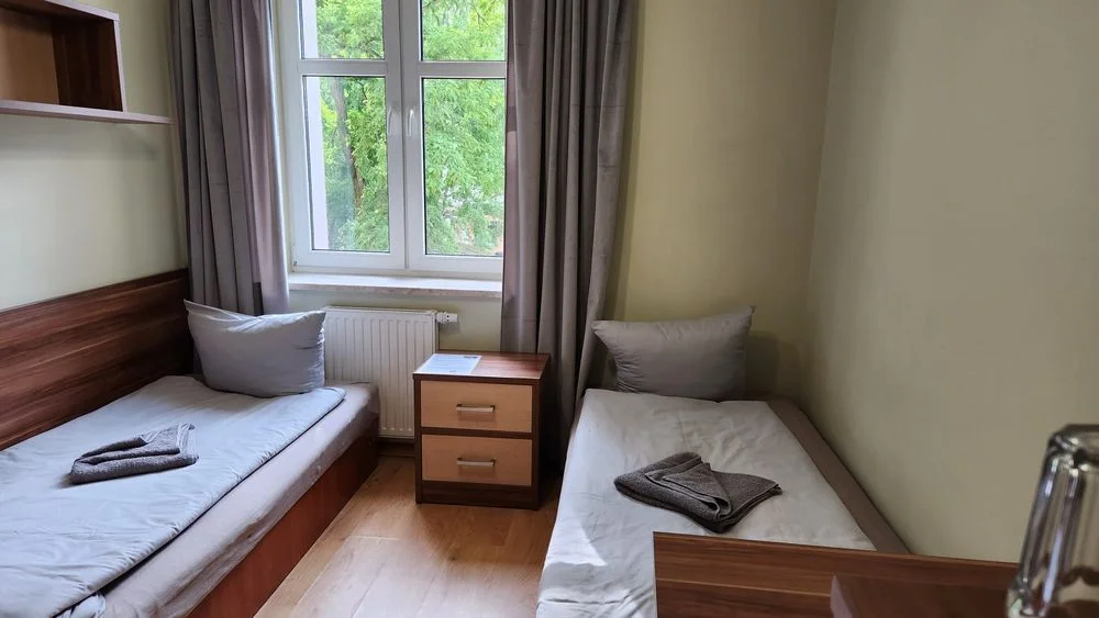 Pokój 2 osobowy nad morzem, tanie noclegi centrum Świnoujścia Rentumi Hostel – zdjęcie 12
