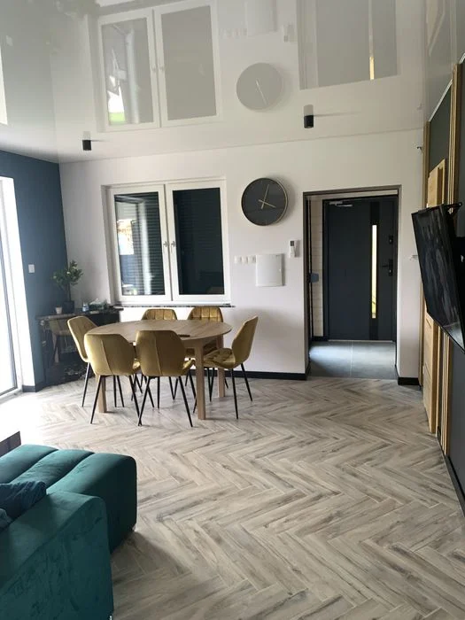 Domek nad jeziorem 10 os z jacuzzi sauna linia brzegowa prywatna plaza TOP ! Spalona – zdjęcie 11