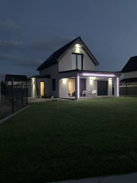 Domek nad jeziorem 10 os z jacuzzi sauna linia brzegowa prywatna plaza TOP ! Spalona – zdjęcie 8