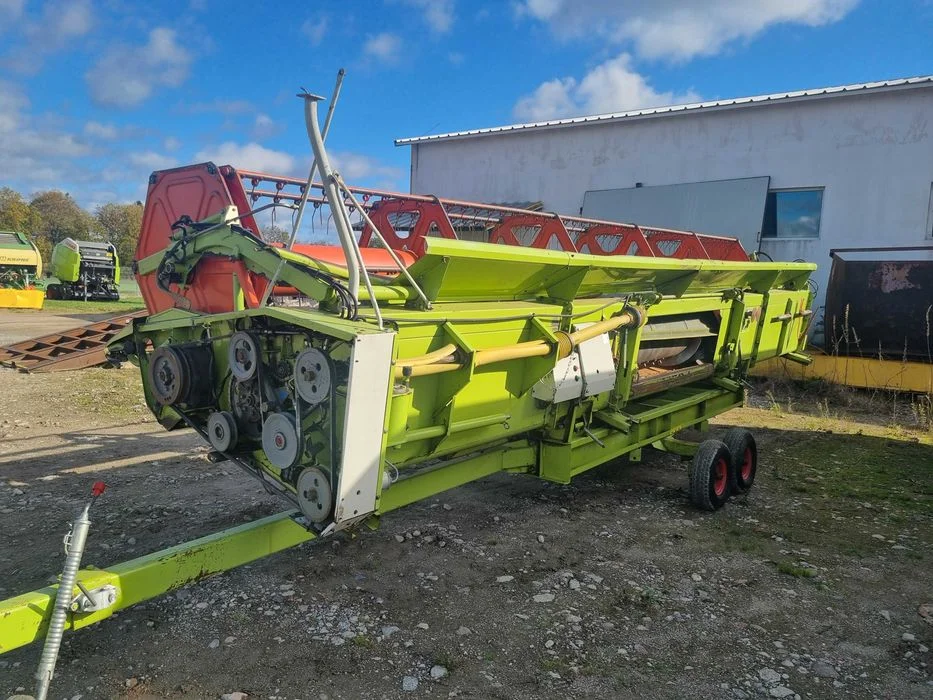 Heder do zboża rzepaku Claas V750 Vario, 2003 r., z wózkiem, do Lexiona – zdjęcie 2