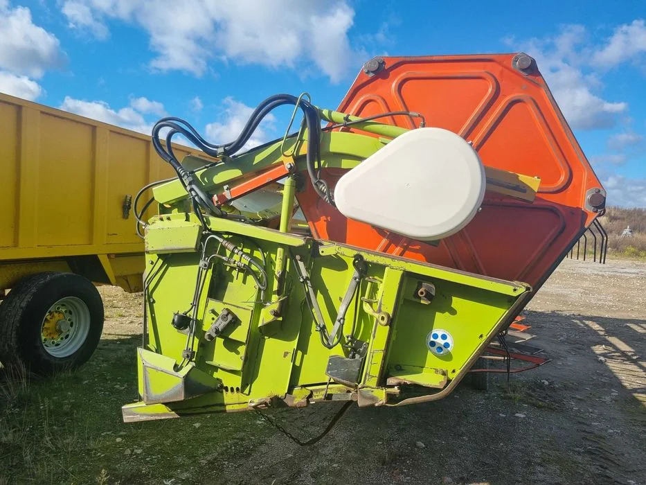 Heder do zboża rzepaku Claas V750 Vario, 2003 r., z wózkiem, do Lexiona – zdjęcie 6