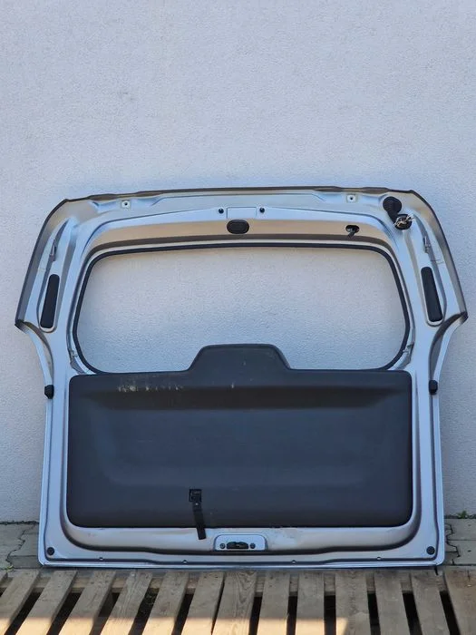 Klapa Bagażnika Tylna Toyota Proace City / Berlingo IV – TC1E0401 – zdjęcie 8