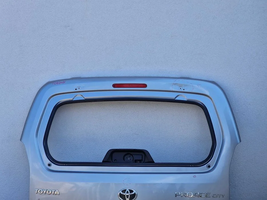 Klapa Bagażnika Tylna Toyota Proace City / Berlingo IV – TC1E0401 – zdjęcie 3