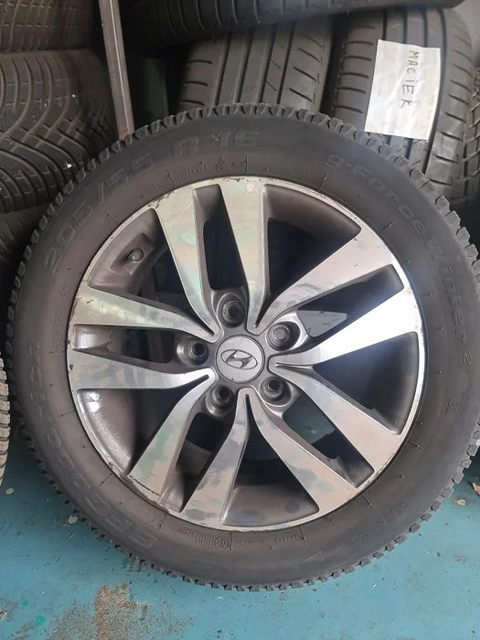 Felgi aluminiowe 16 Hyundai i30 III z oponami zimowymi – zdjęcie 6