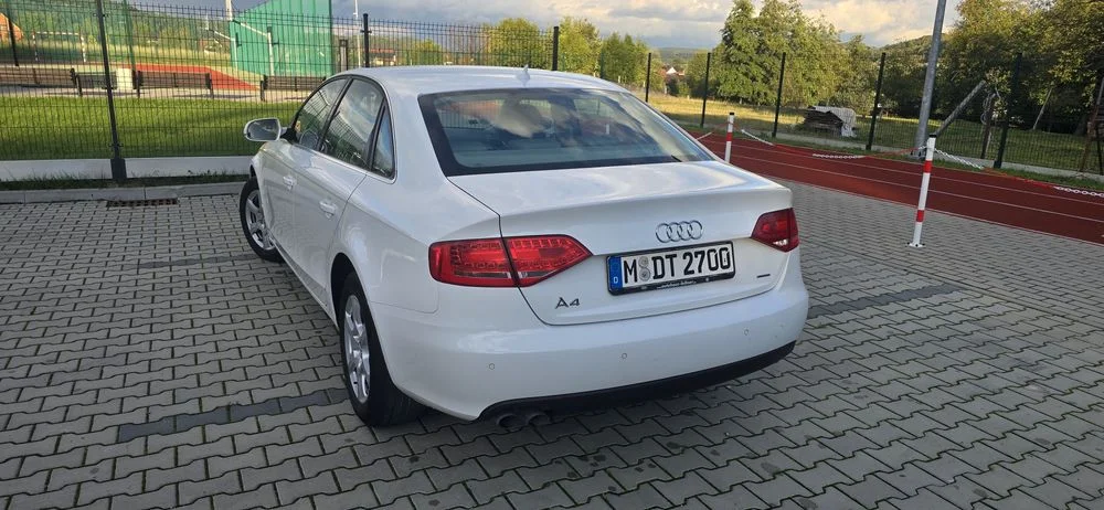 Audi a4 b8 2.0Tdi Quattro Sedan – zdjęcie 4