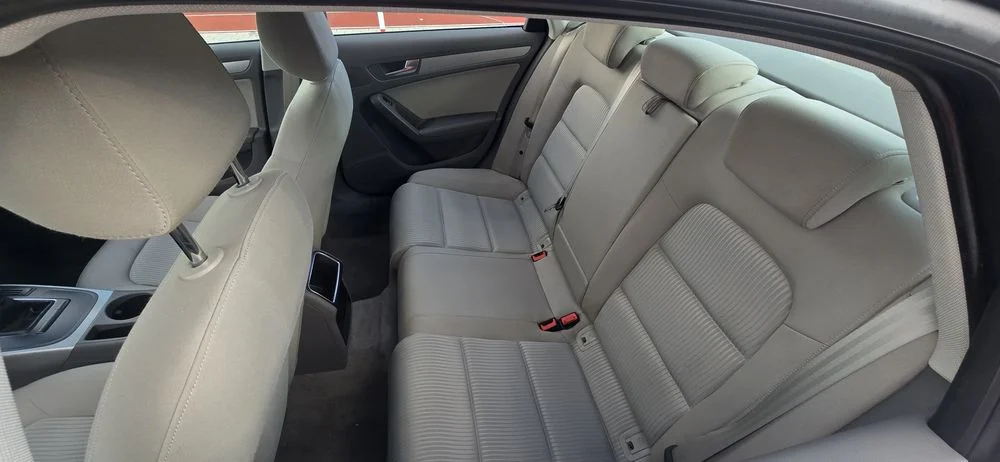 Audi a4 b8 2.0Tdi Quattro Sedan – zdjęcie 8