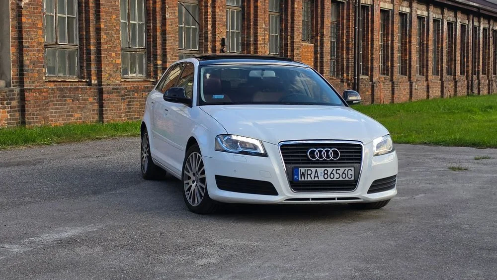 Audi A3 Sportback Audi A3 Sportback 1.8 T – Panorama – Skóra – Bixenon – Bezwypadkowy – zdjęcie 8