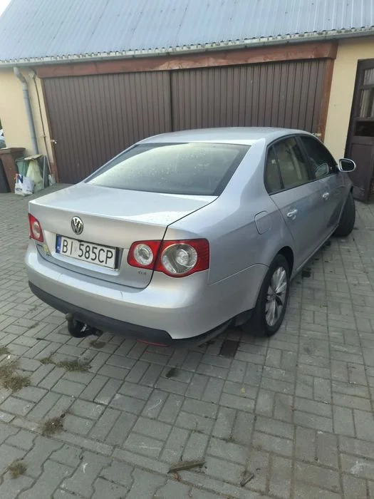 Volkswagen Jetta volkswagen jetta 1.9 tdi 2007 rok – zdjęcie 4