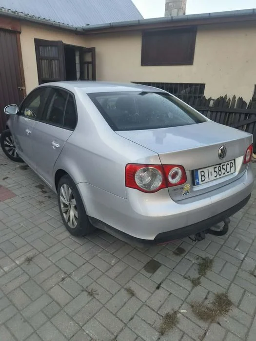 Volkswagen Jetta volkswagen jetta 1.9 tdi 2007 rok – zdjęcie 3