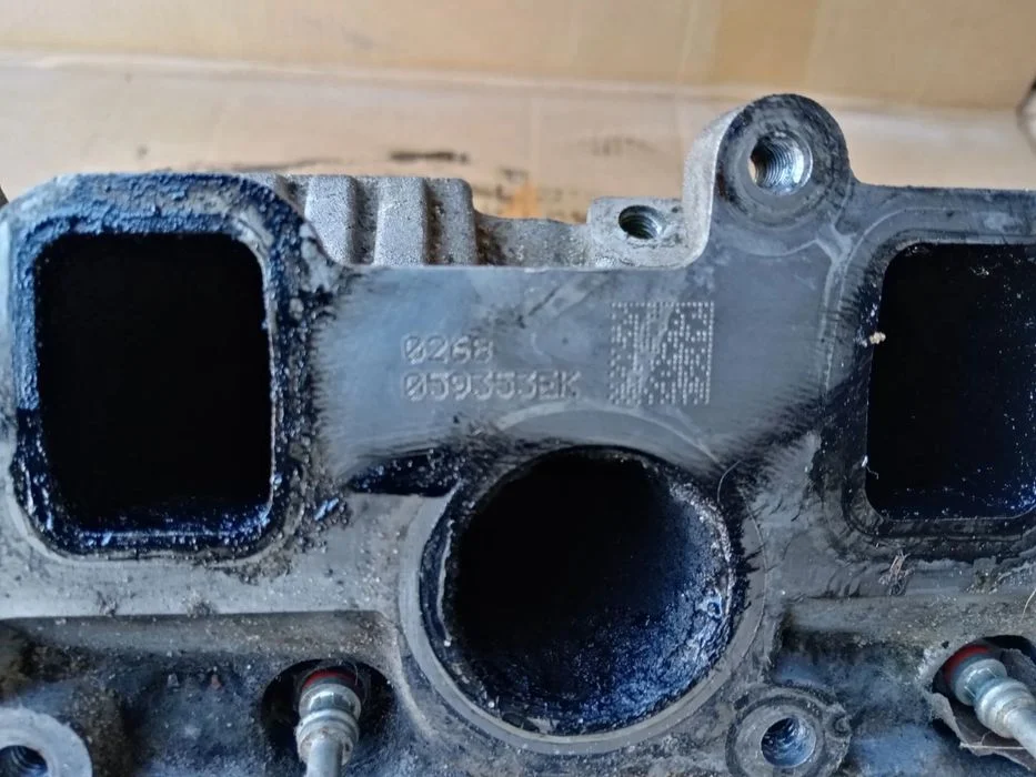 Głowica silnika lewa kompletna wałki Audi Q5 3.0 TDI CTB 059353EK – zdjęcie 8