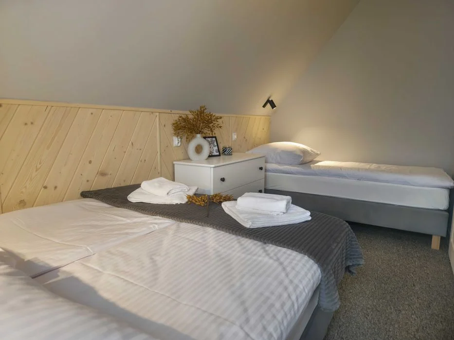 Domek w górach z Jacuzzi na Wyłączność Cisza Piękne Widoki na Góry – zdjęcie 12