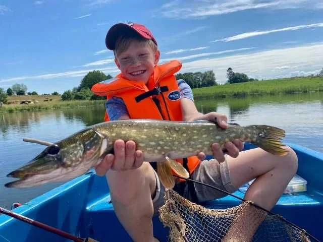 Domek Nad Stawem 6 osób Mazury, sauna jacuzzi wolne od 20.08 – zdjęcie 11