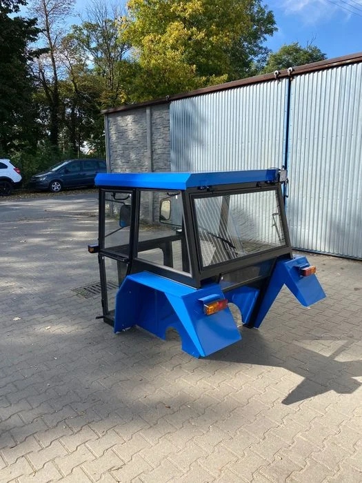 Kabina do ciągnika Ursus C330 C360 T25 MF 235 255 Bizon Maska Błotniki – zdjęcie 3