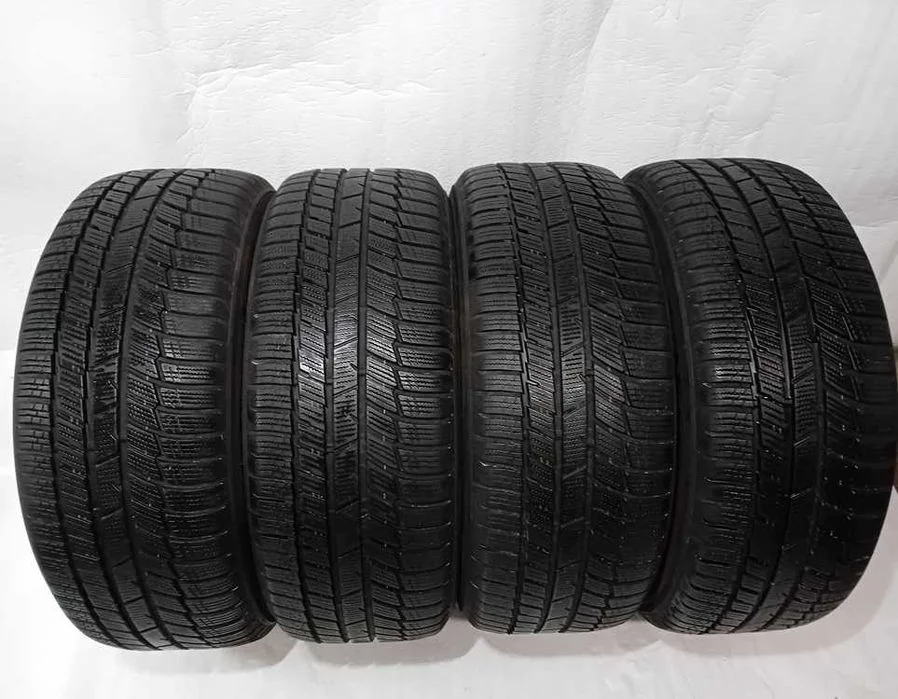 Komplet opon zima Toyo Snowprox S954 SUV 245/50/ R19 nr mag. 0/942
