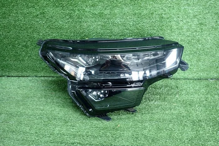 SKODA KODIAQ CRYSTAL LIGHTING LIFT 21- reflektor prawy lampa prawa